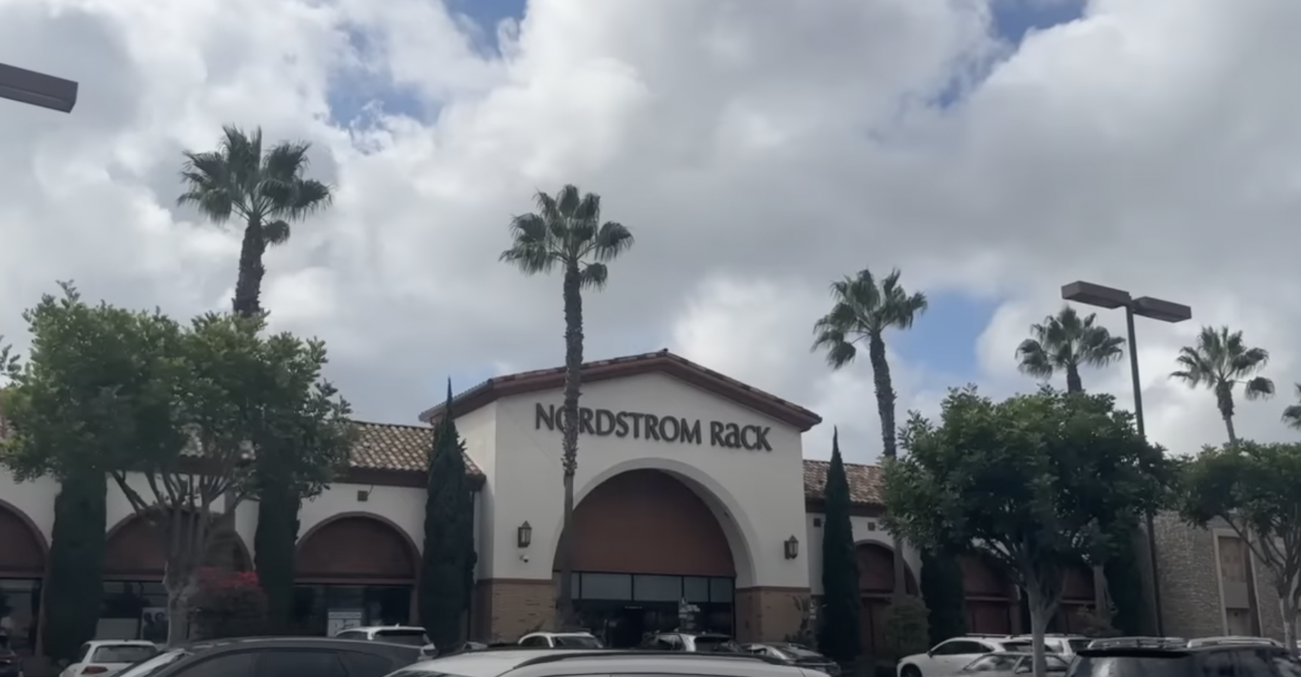 nordstrom rack-store front