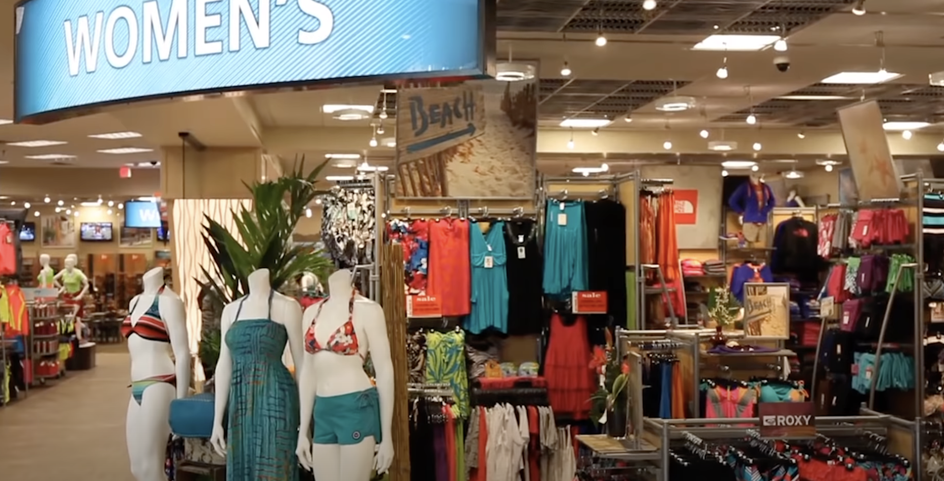scheels store-clothing-mann...