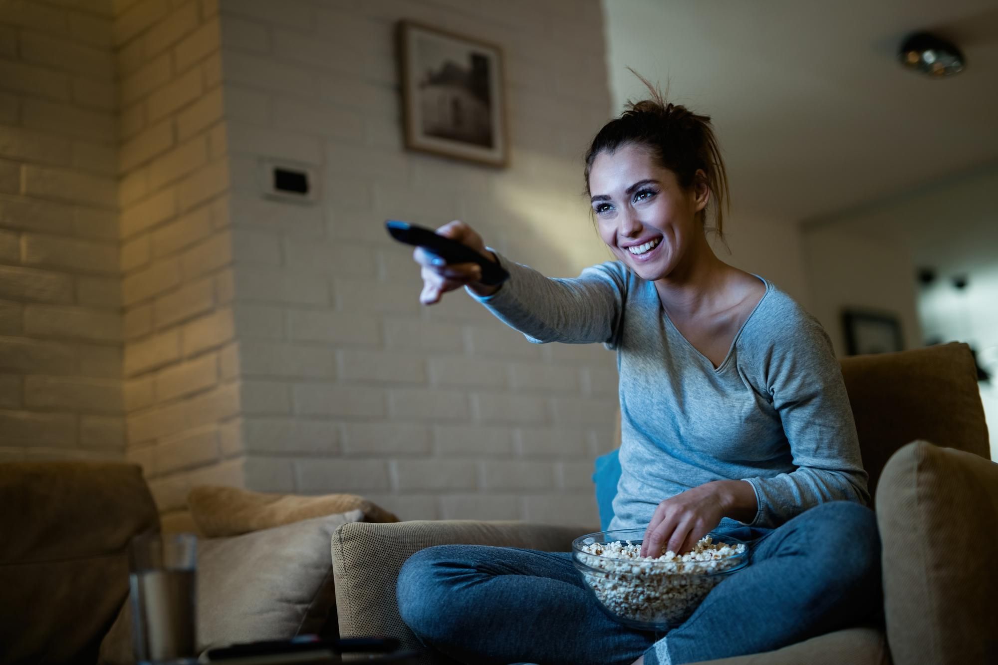 woman watching movie-tv str...