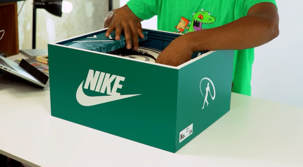 unboxing limited edition 17 of 24 surprise gift fron nike for ken griffey jr.  youtuber jacques slade