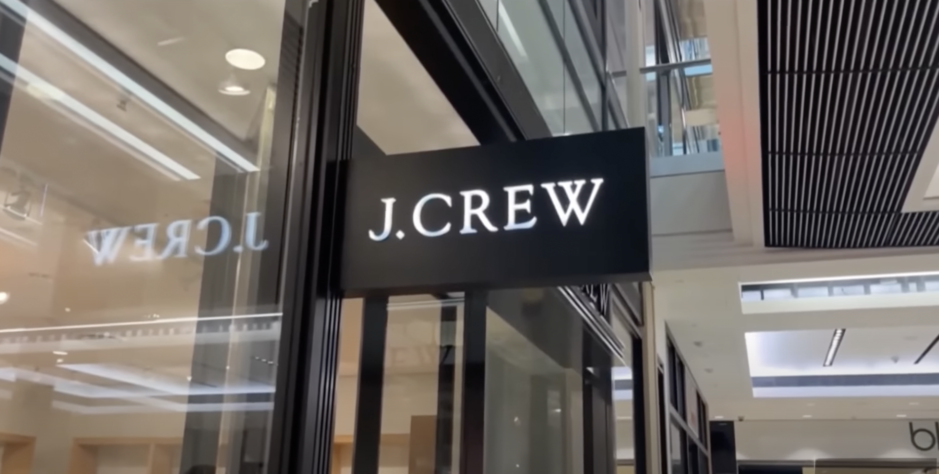 j crew store-front
