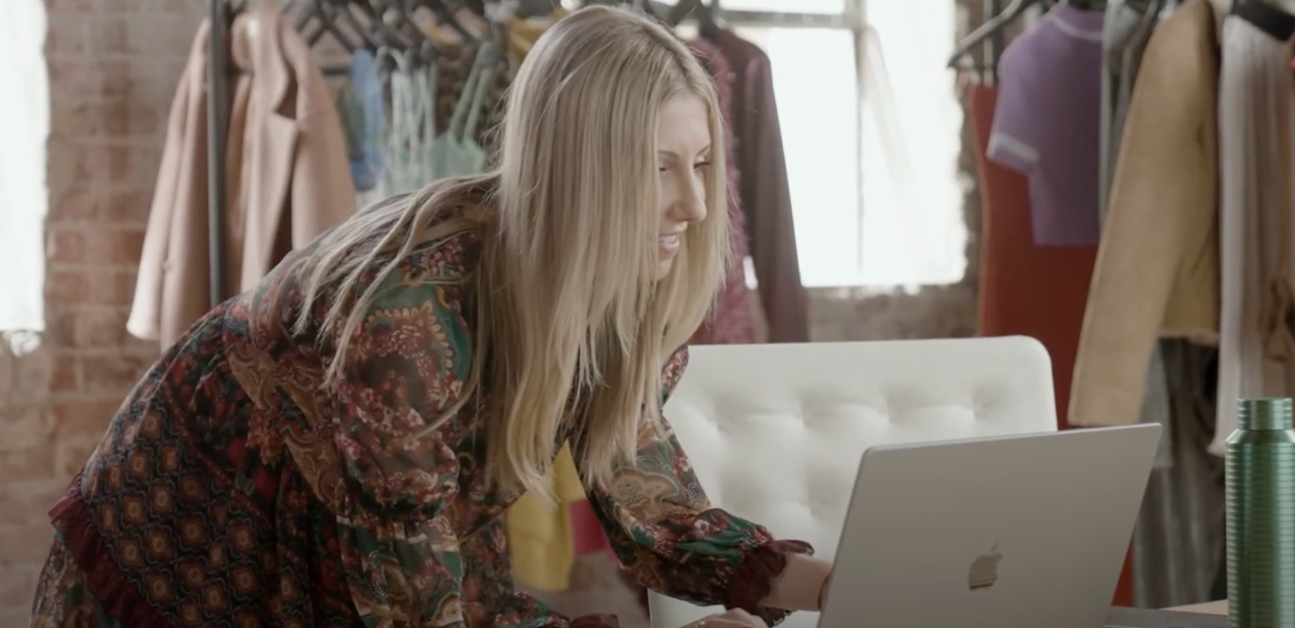 woman working on laptop-clo...