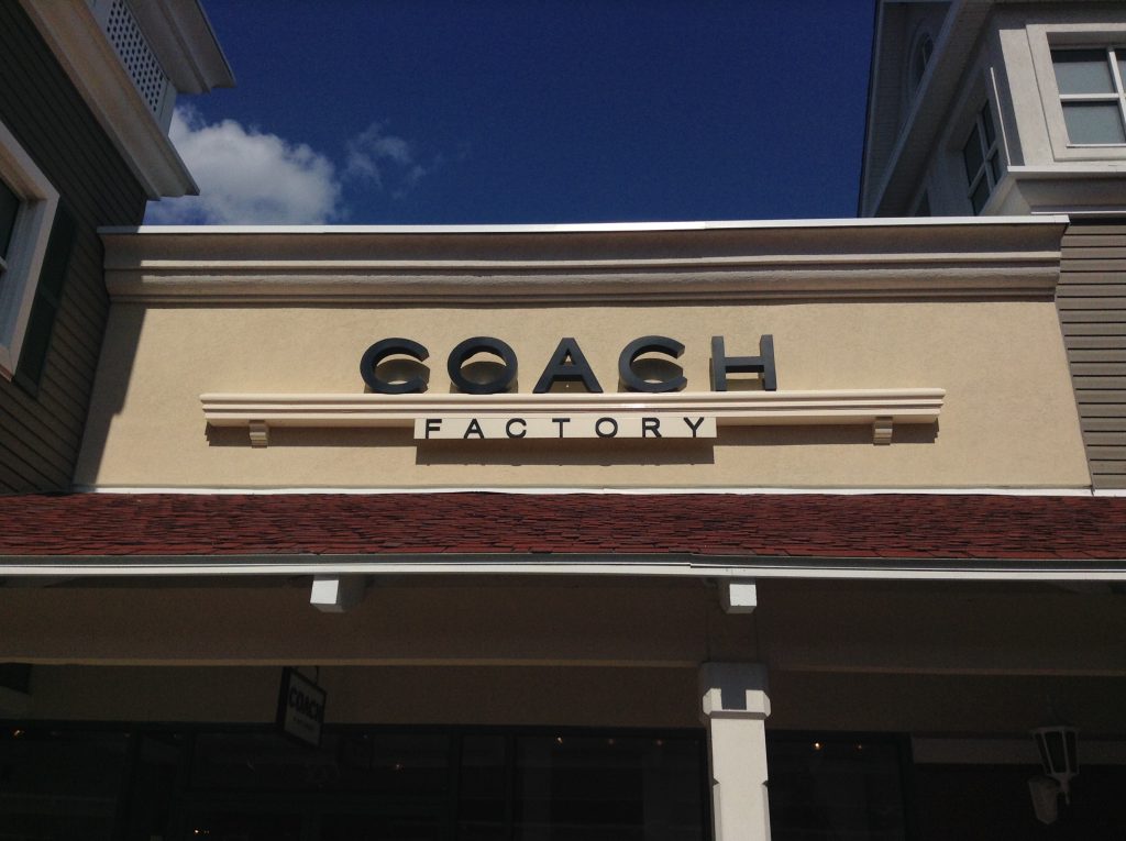 Coach Outlet Front  