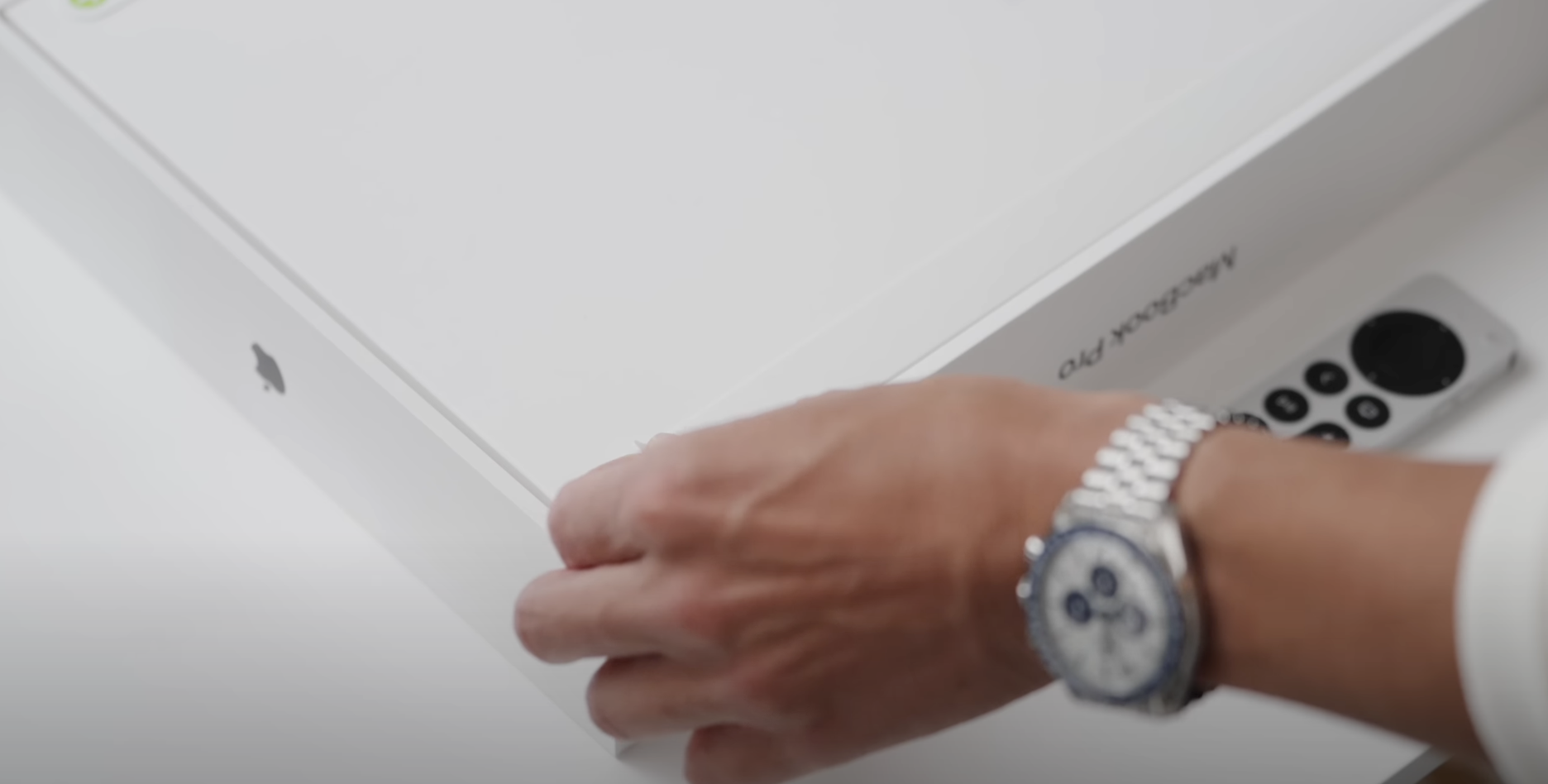 macbook pro unboxing