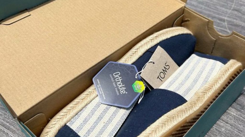 Toms shoes